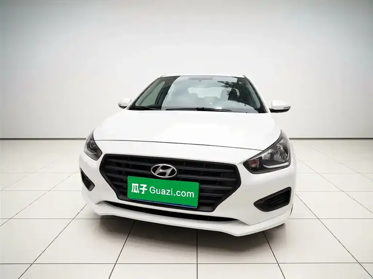 Hyundai Accent 1.4 L Manual Refreshed CN-VI
