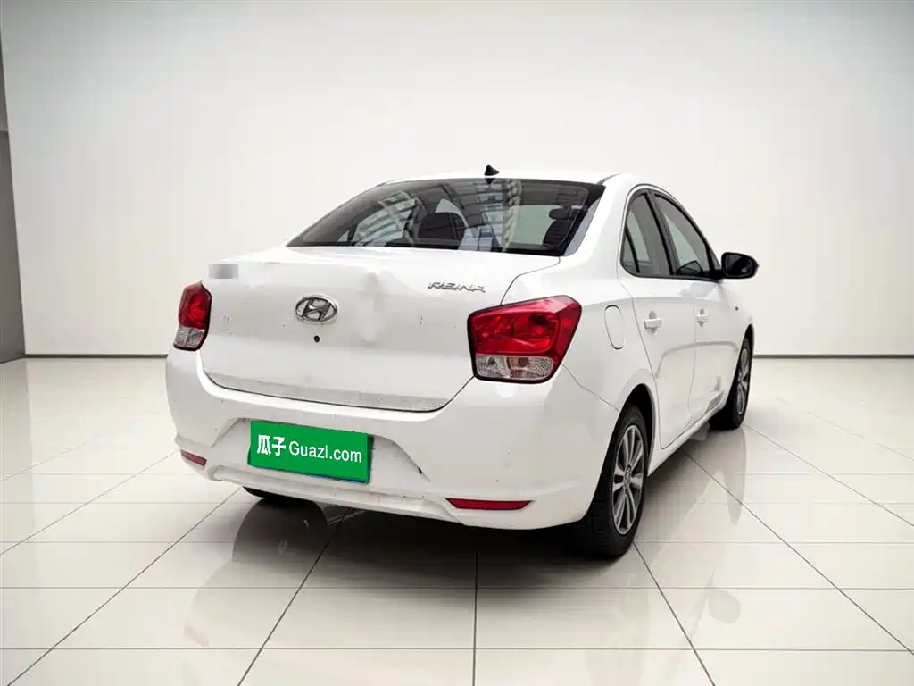 Accent 1.4 L Manual Refreshed CN-VI