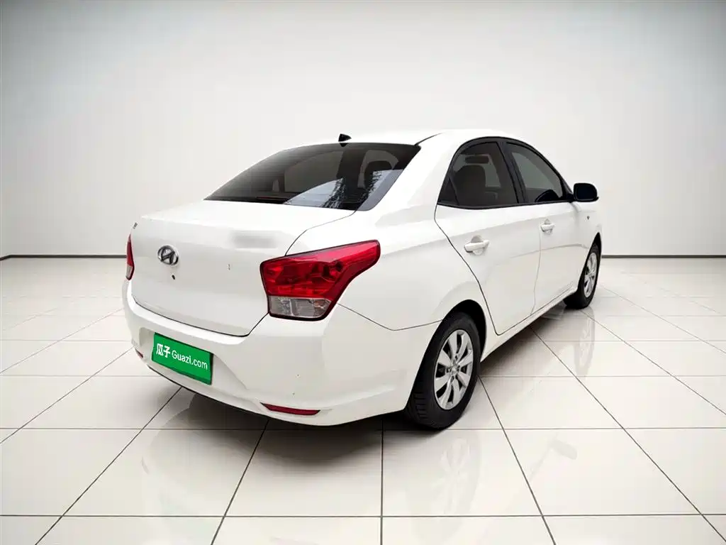 Accent 1.4 L Manual Refreshed CN-VI