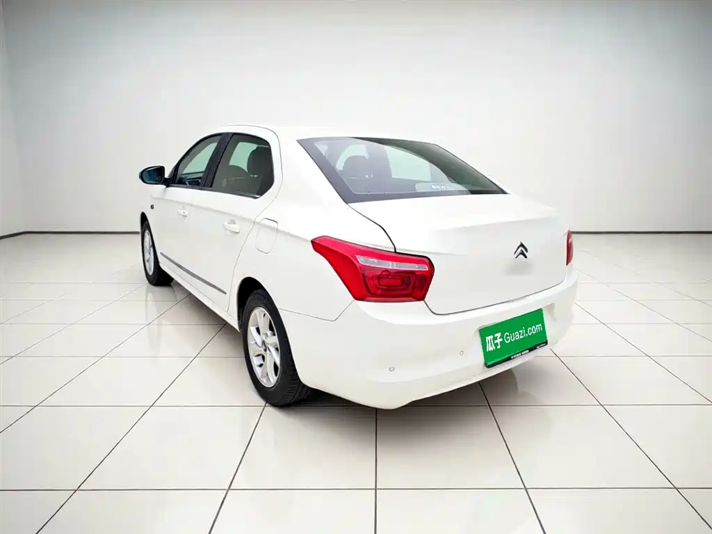 Elysee 爱丽舍 2017款 1.6 L 手动舒适型