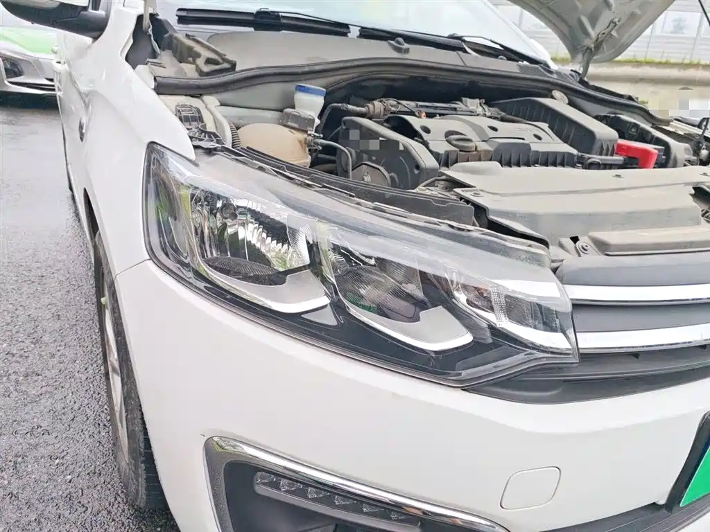 Elysee 爱丽舍 2017款 1.6 L 手动舒适型