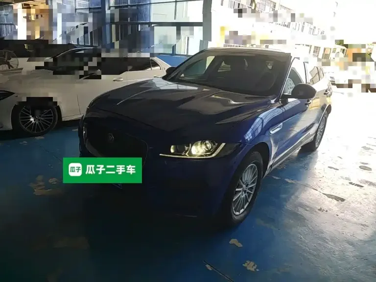 Jaguar F-PACE 2.0 T 4 WD R-Sport Sport