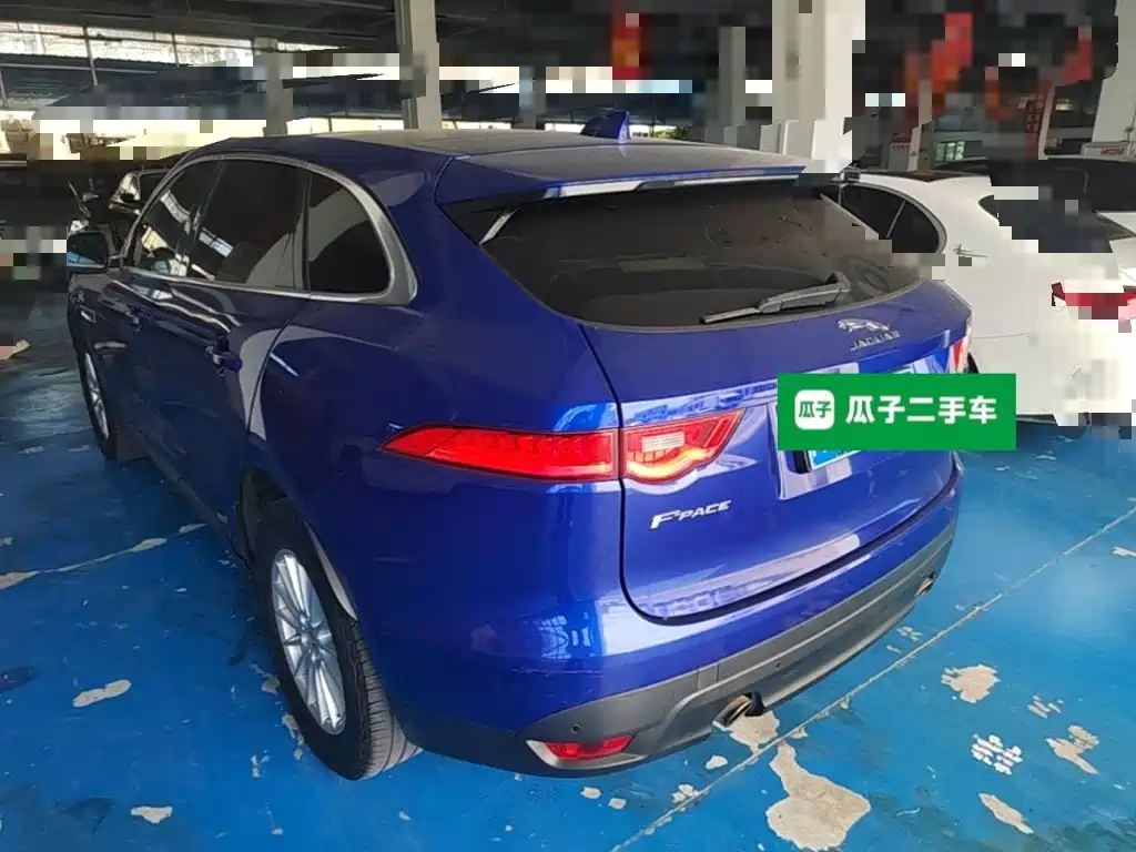 Jaguar F-PACE 2.0 T 4 WD R-Sport Sport
