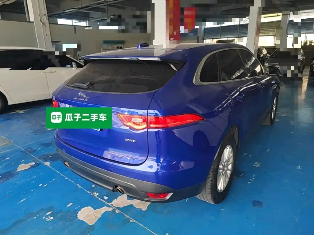 Jaguar F-PACE 2.0 T 4 WD R-Sport Sport