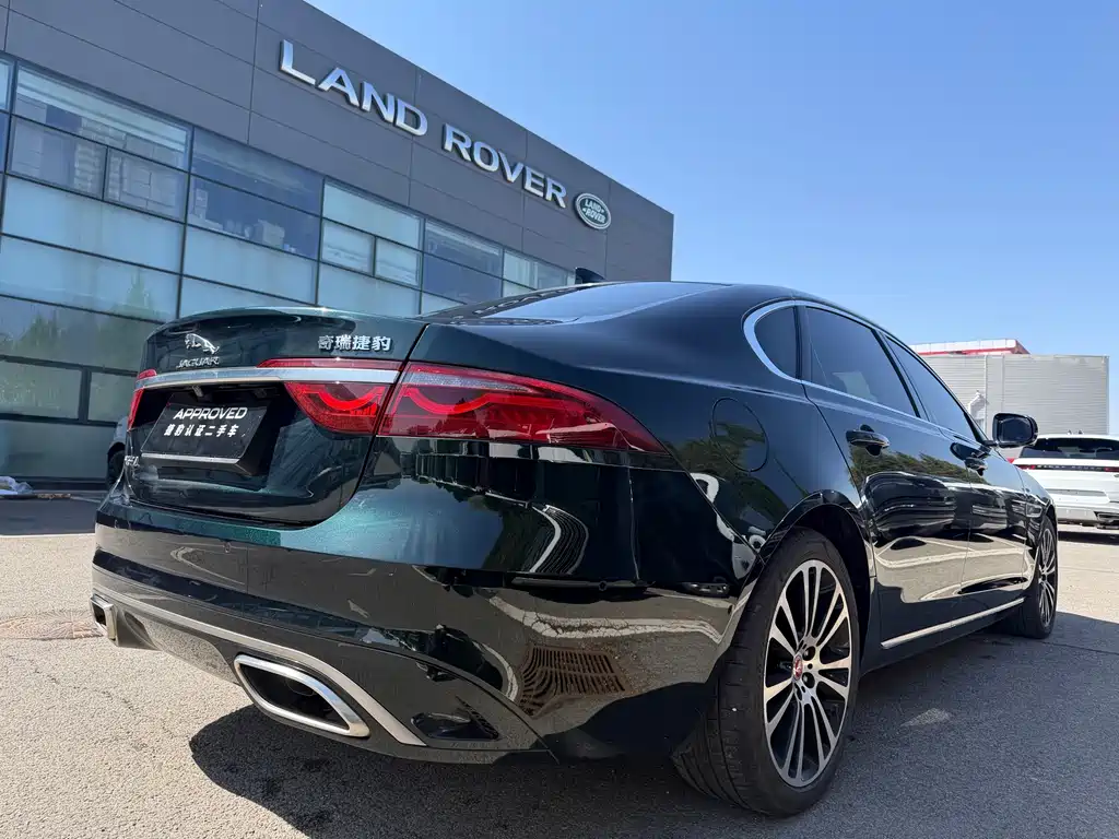 Jaguar XFL 2.0 T P250 2 WD Premium Luxury