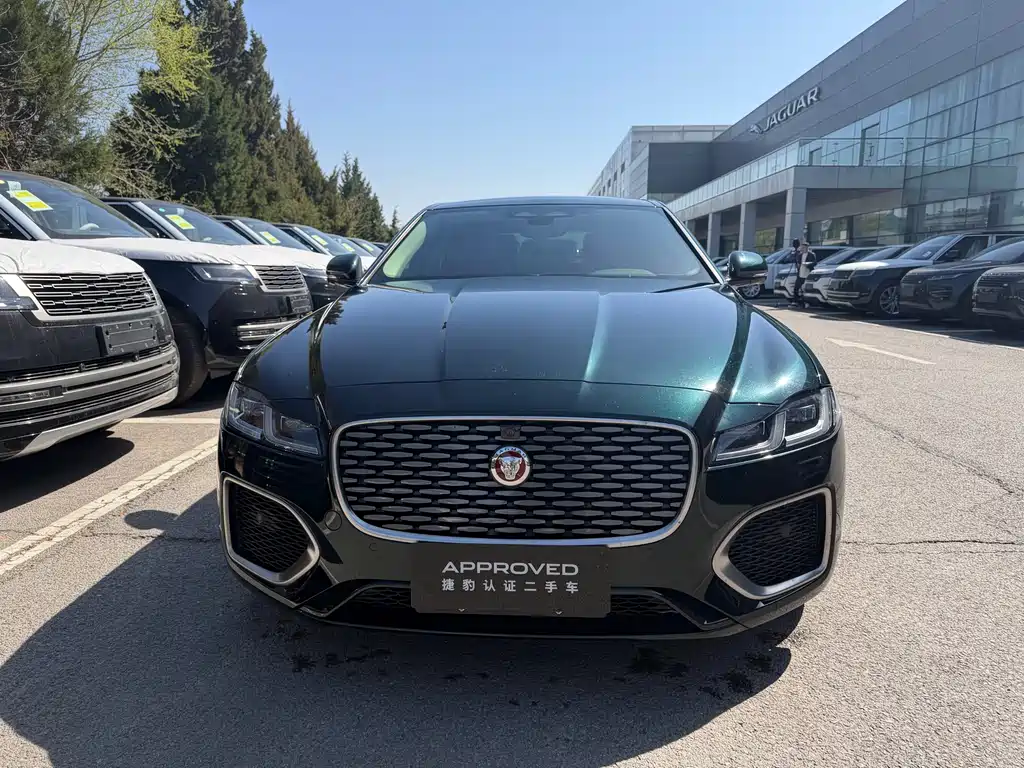 Jaguar XFL 2.0 T P250 2 WD Premium Luxury