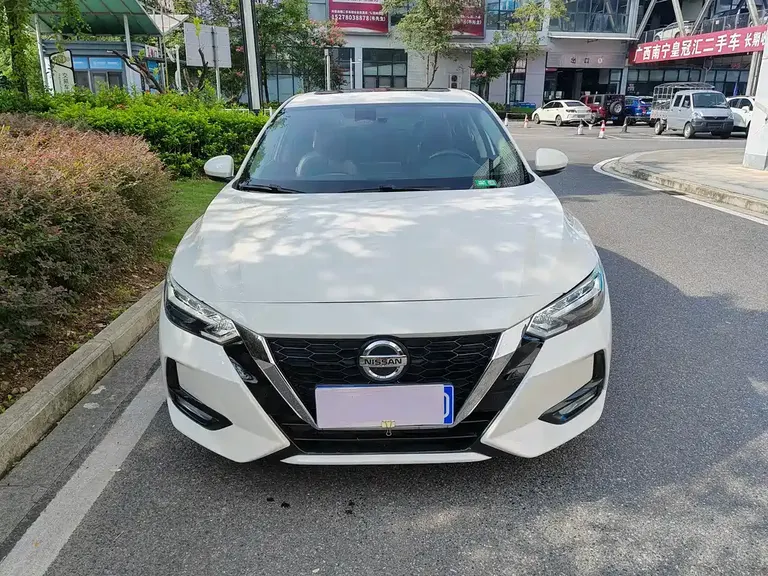 Nissan Sylphy 1.6 L XL CVT Joy