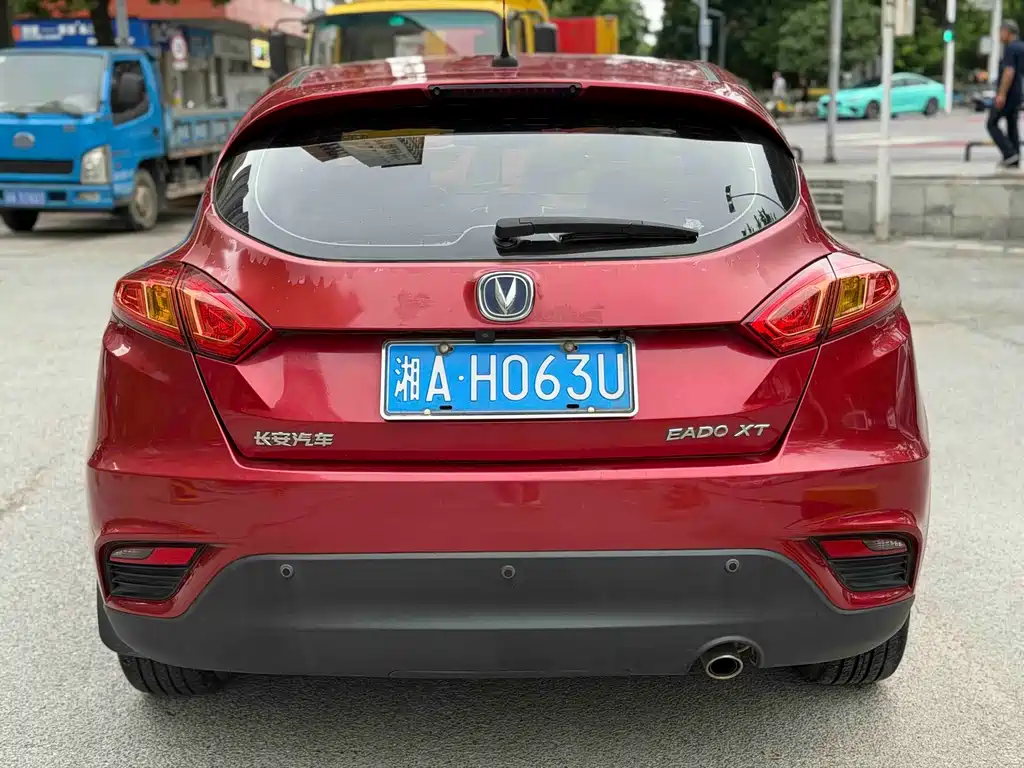 Eado XT 1.6 L Manual Handsome Cool CN-IV