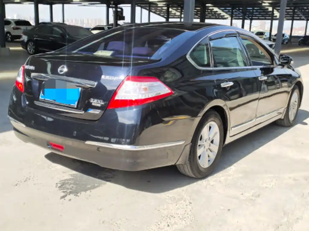 Teana 2.0 L XL Comfort
