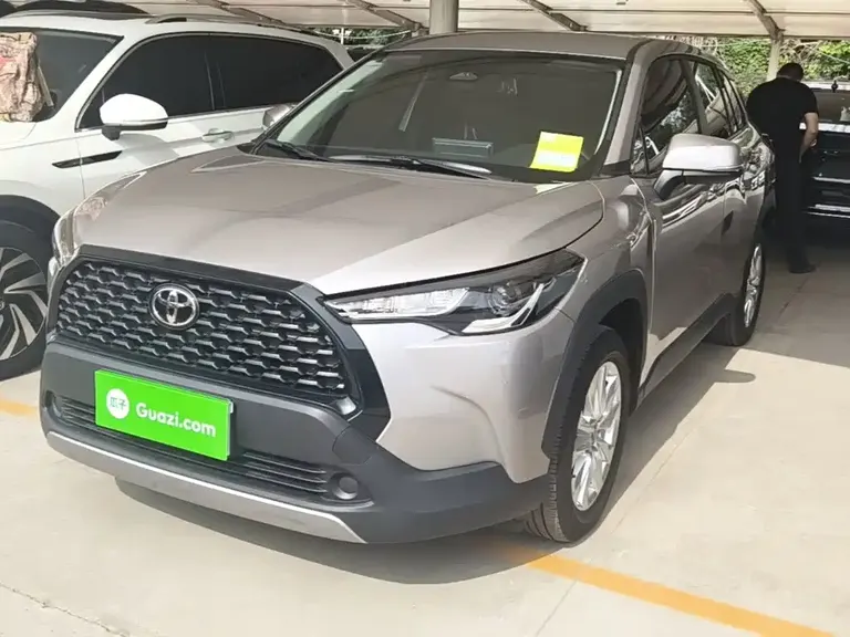 Toyota Corolla Cross 2.0 L Pioneer