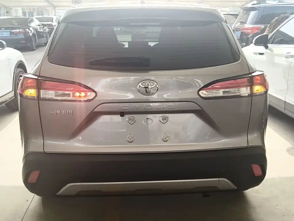 Corolla Cross 2.0 L Pioneer
