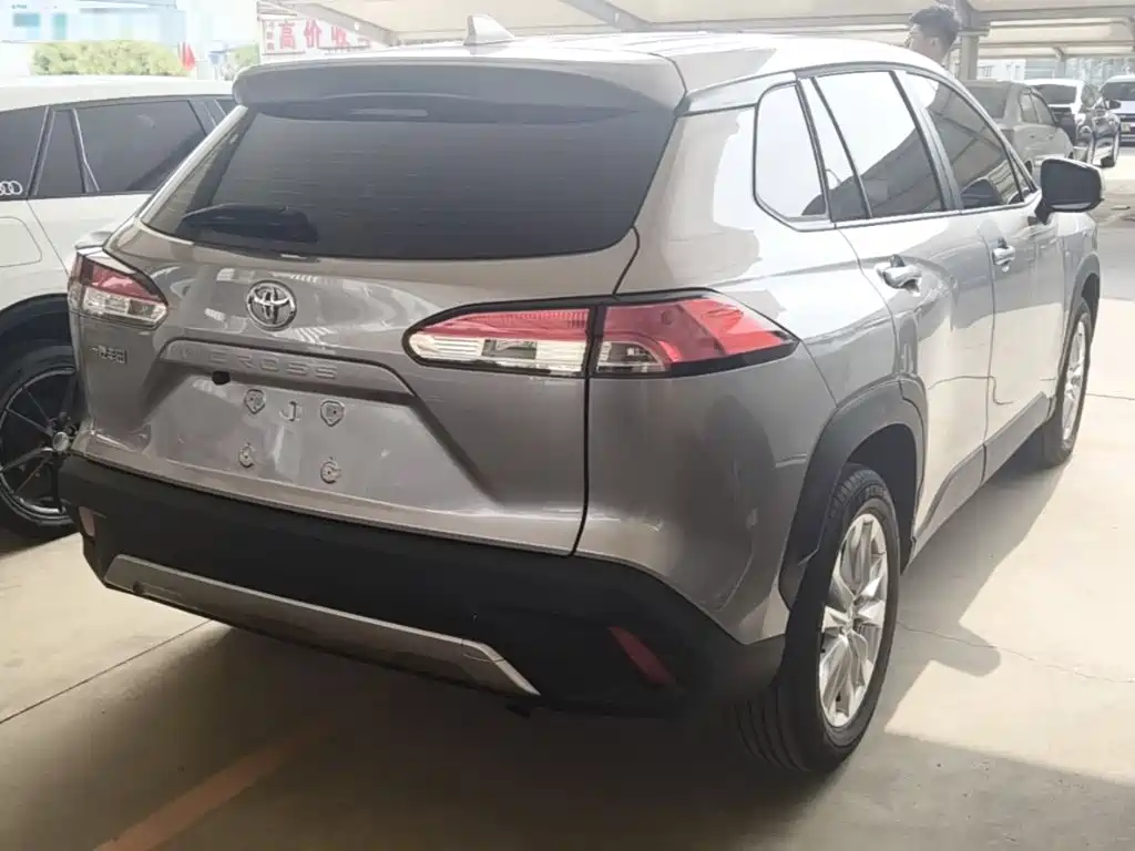 Corolla Cross 2.0 L Pioneer