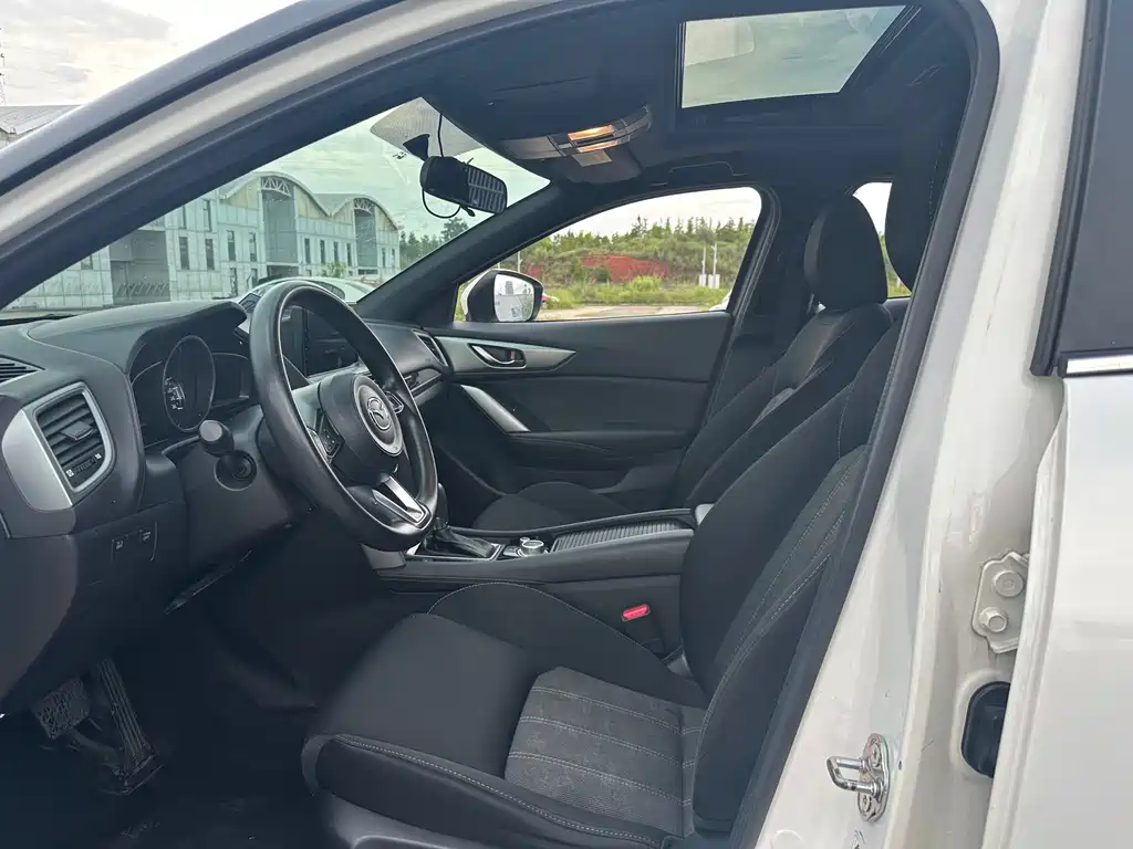 Mazda CX-4 2.0 L Auto 2 WD Blue Sky Vitality CN-V