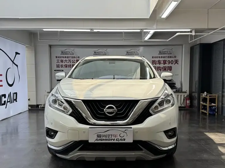 Nissan Murano 2.5 L XL 2 WD Connected Luxury