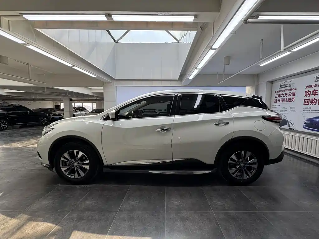 Murano 2.5 L XL 2 WD Connected Luxury