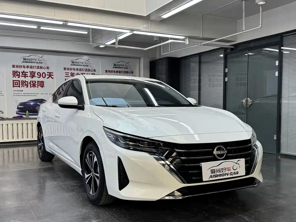 Sylphy 1.6 L CVT Joy