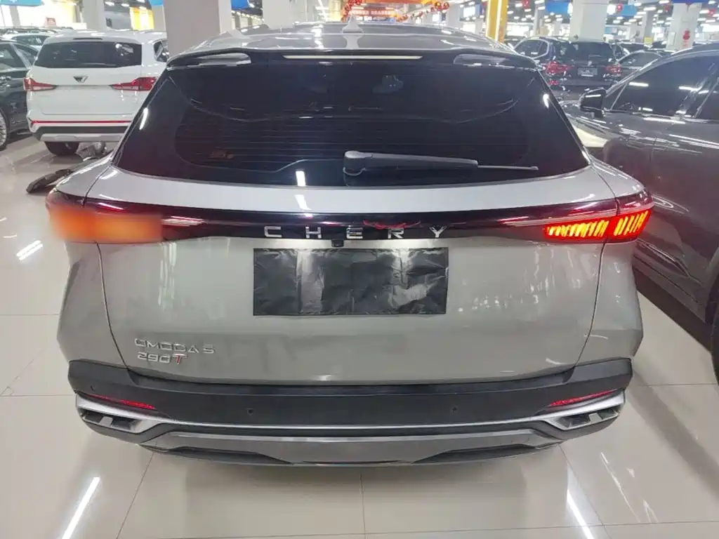 Omoda 欧萌达 2022款 1.6 TGDI DCT高维版