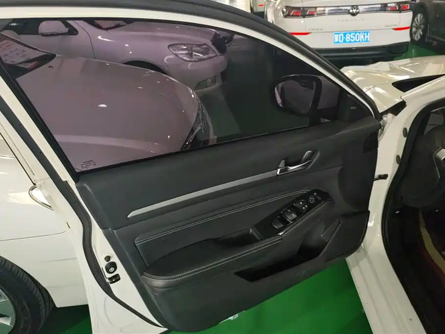 Teana 2.0 T XL Upper Smart Enjoyment