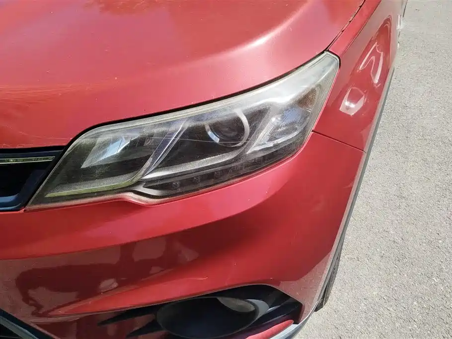 Soueast DX3 1.5 T CVT Distinguished
