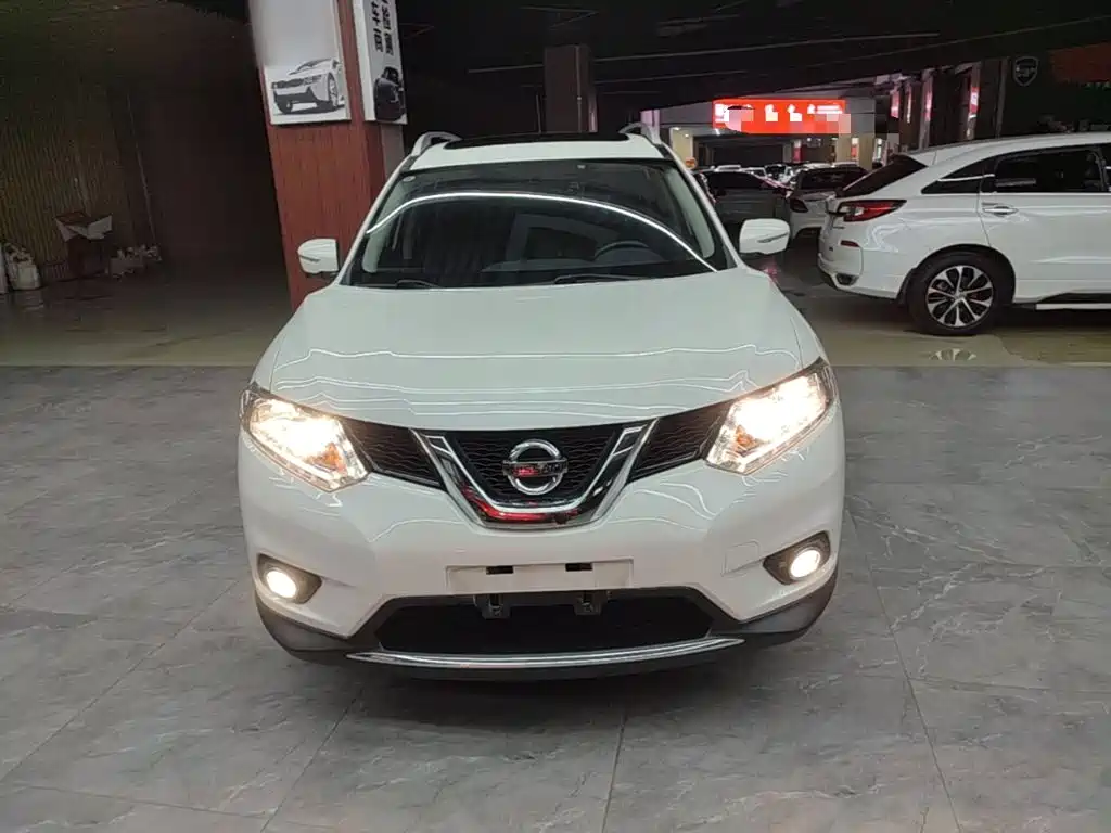X-Trail 2.0 L CVT Comfort MAX 2 WD