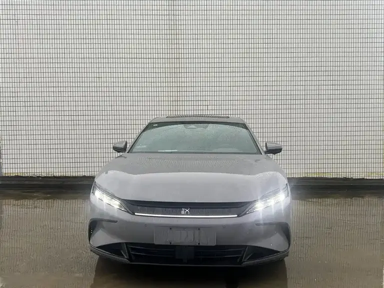 BYD Han DM-i 125 KM Distinguished