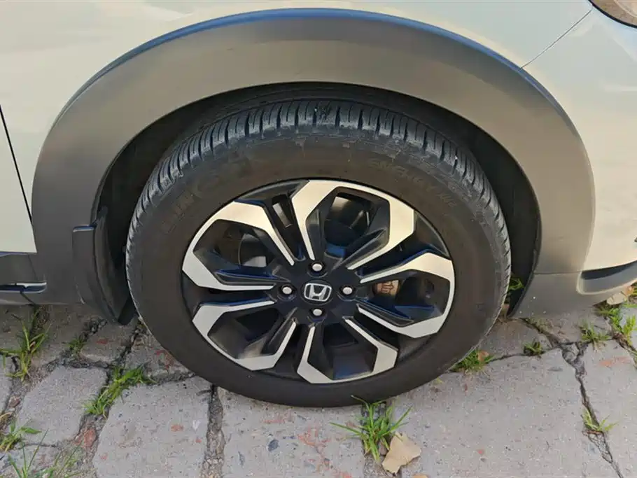 Fit 1.5 L CVT Trend Cross Max