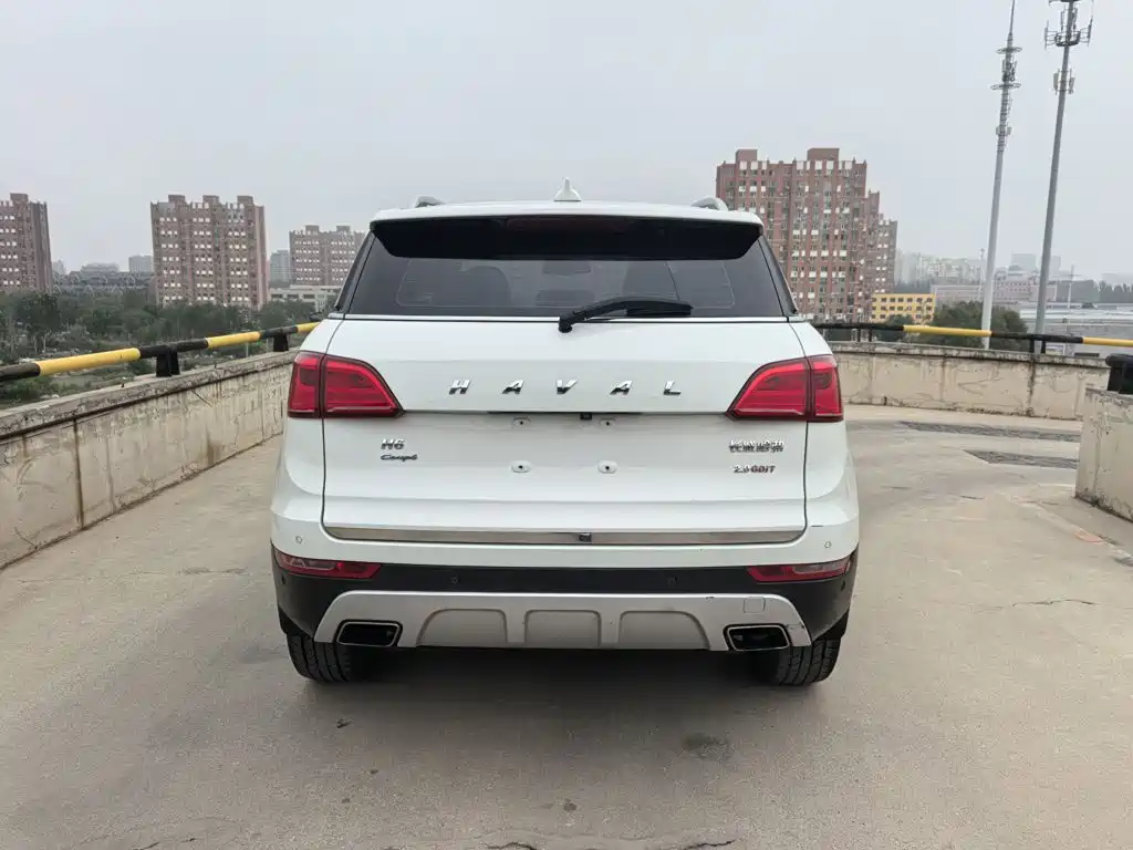 Haval H6 Coupe Blue Label 2.0 T Auto 2 WD Distinguished