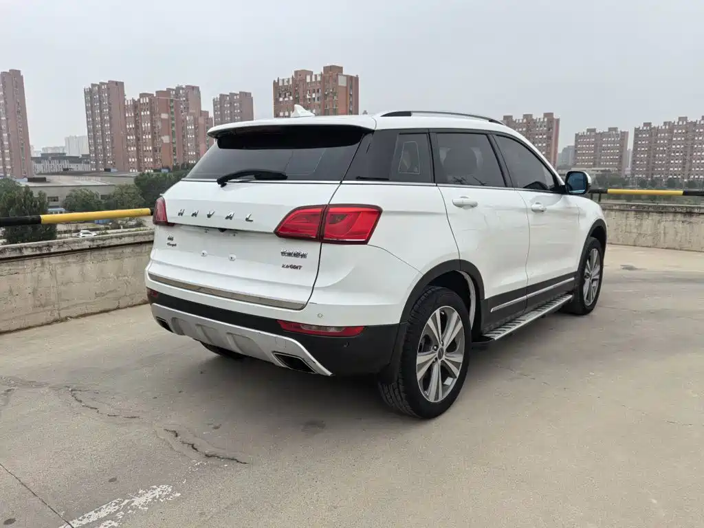 Haval H6 Coupe Blue Label 2.0 T Auto 2 WD Distinguished