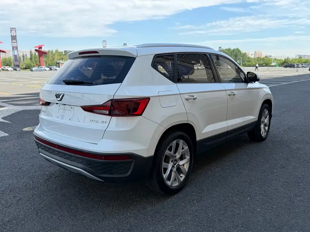 Jetta VS5 280 TSI Auto Joy