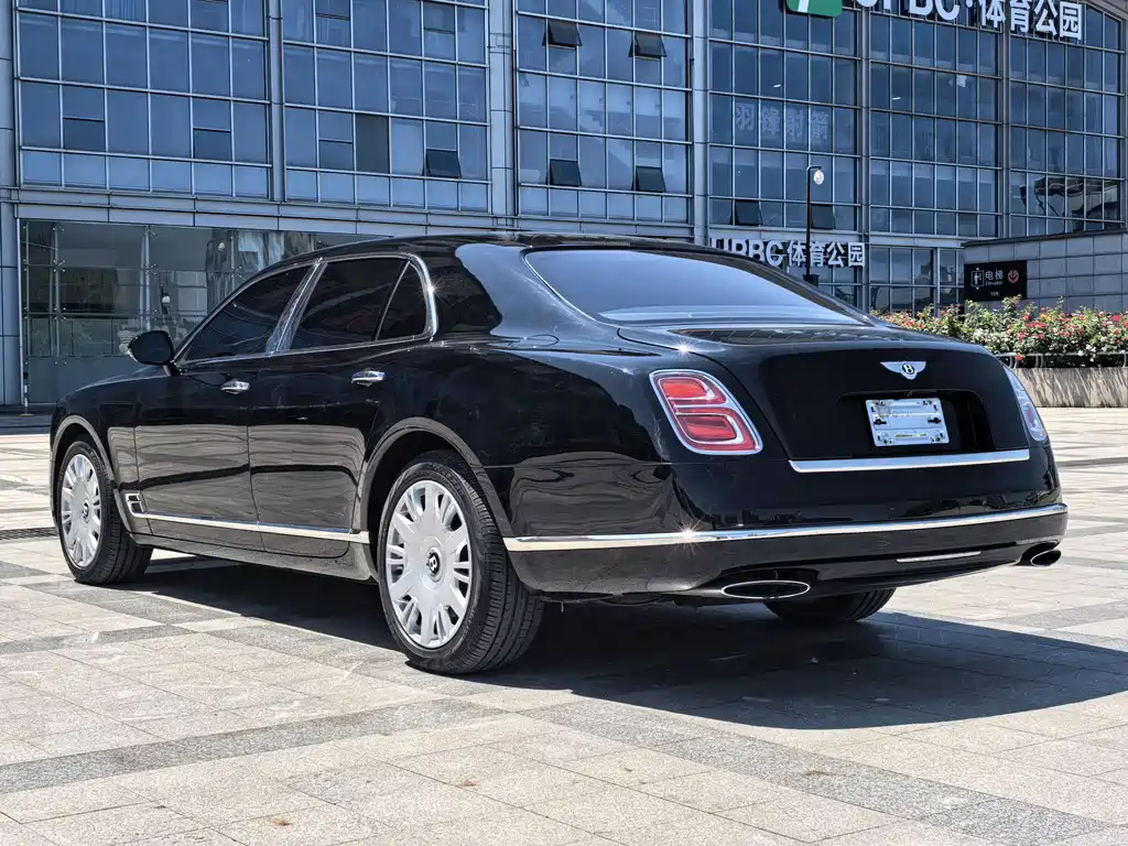 Mulsanne 慕尚 2016款 6.8 T 标准版