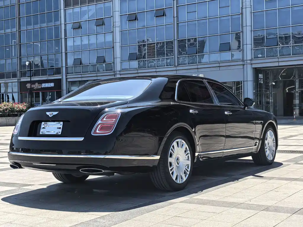 Mulsanne 慕尚 2016款 6.8 T 标准版