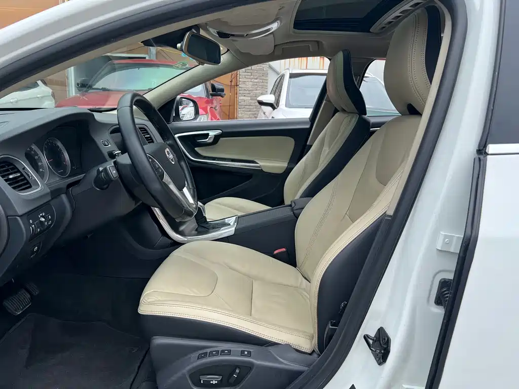 Volvo V60 T5 Smart Grace