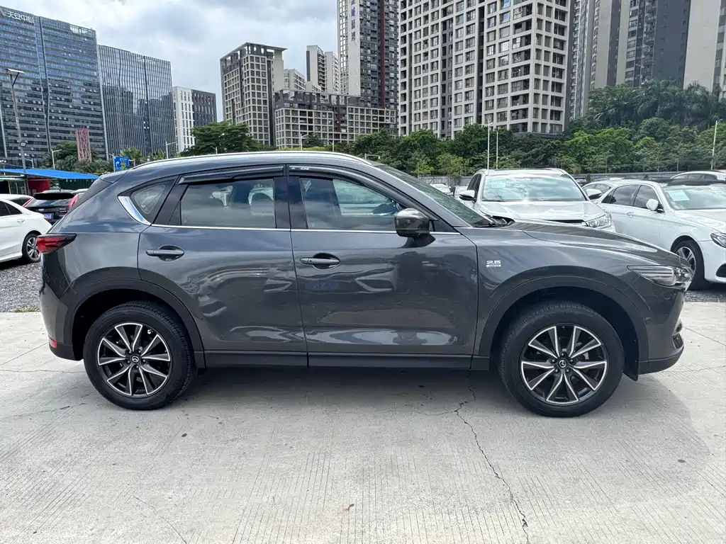 Mazda CX-5 2.5 L Auto 4 WD Flagship