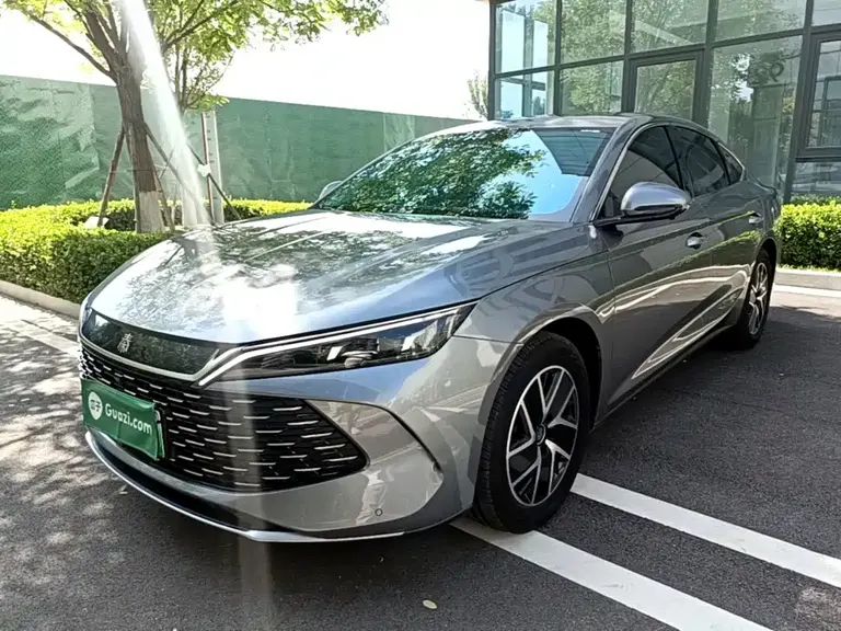 BYD Qin L DM-i 120 KM Transcend