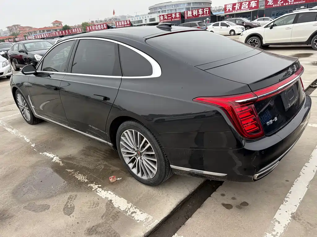Hongqi H9 2.0 T Connected Flagship Enjoyment