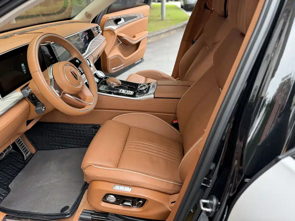 Hongqi H9 2.0 T Connected Flagship