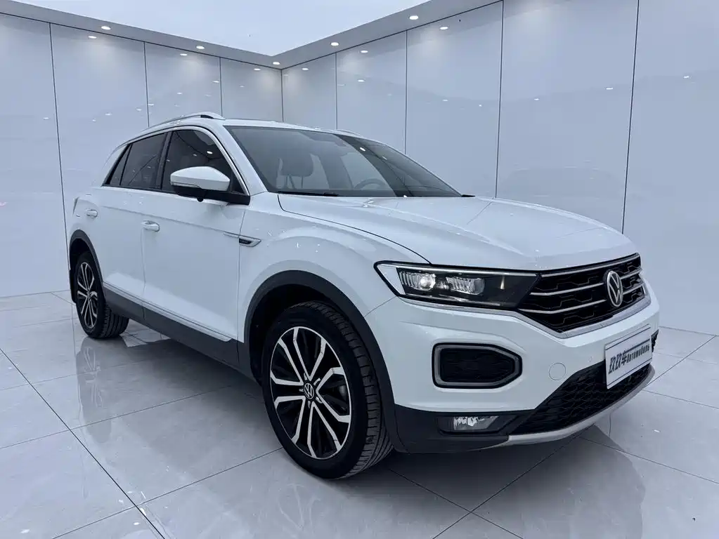 T-ROC 280 TSI DSG 4 WD Luxury Connected