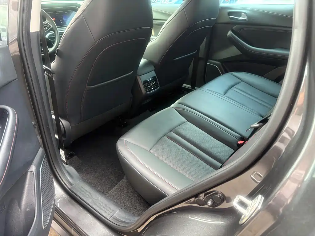 GAC Trumpchi GS4 270 T Auto Elite Tech