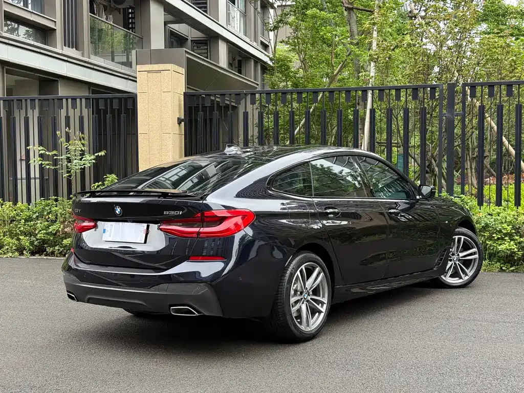 BMW 6 Series GT 630 i M Sport Package