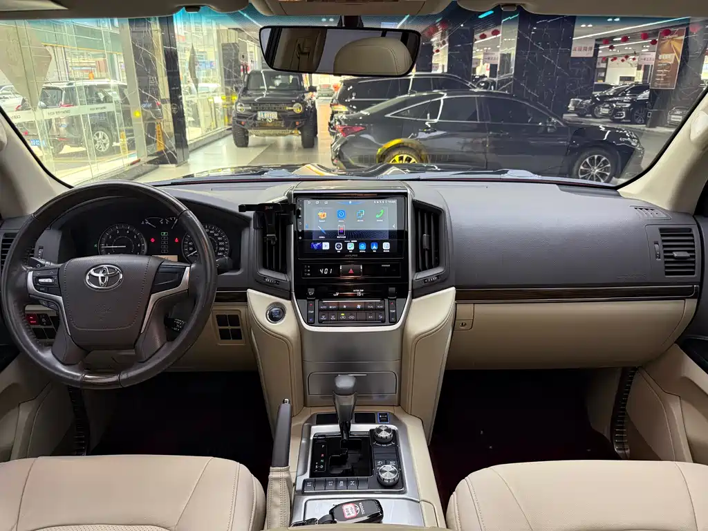 Land Cruiser (Import) 4.0 L Auto