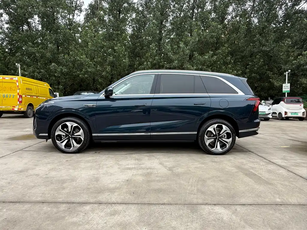 WEY Blue Mountain 4 WD Max