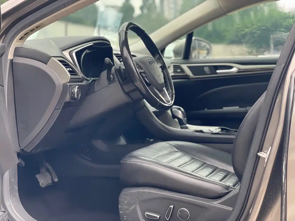Mondeo 2.0 L GTDi200 Fashion