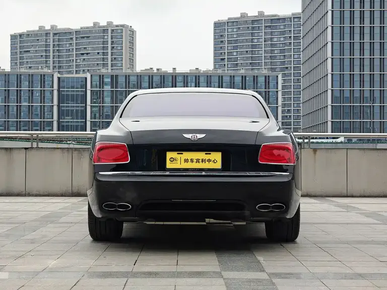 Bentley Flying Spur 4.0 T V8 Standard