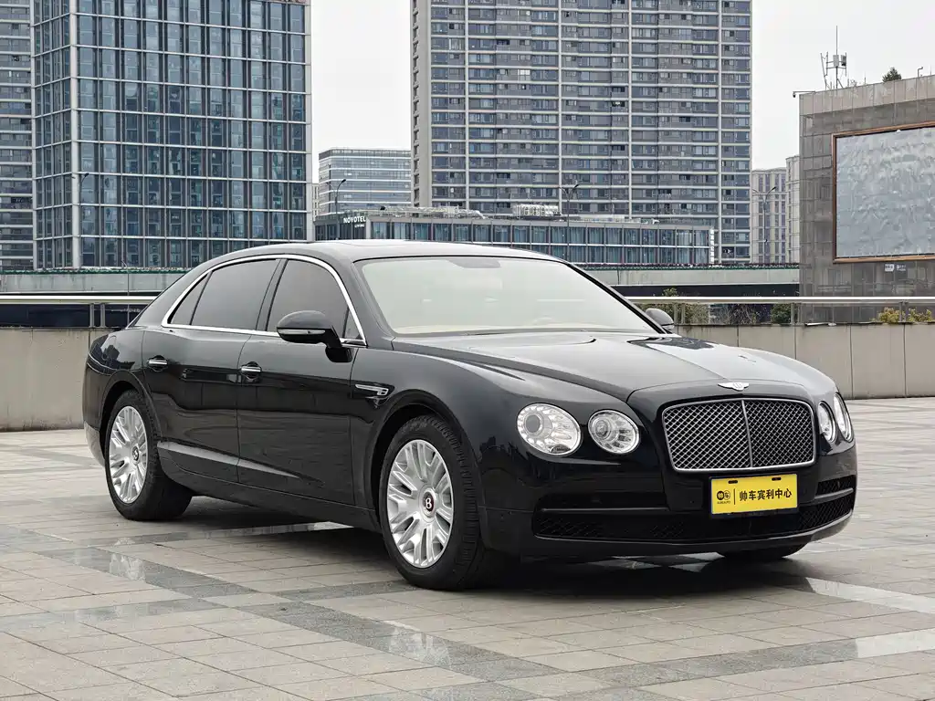 Flying Spur 4.0 T V8 Standard