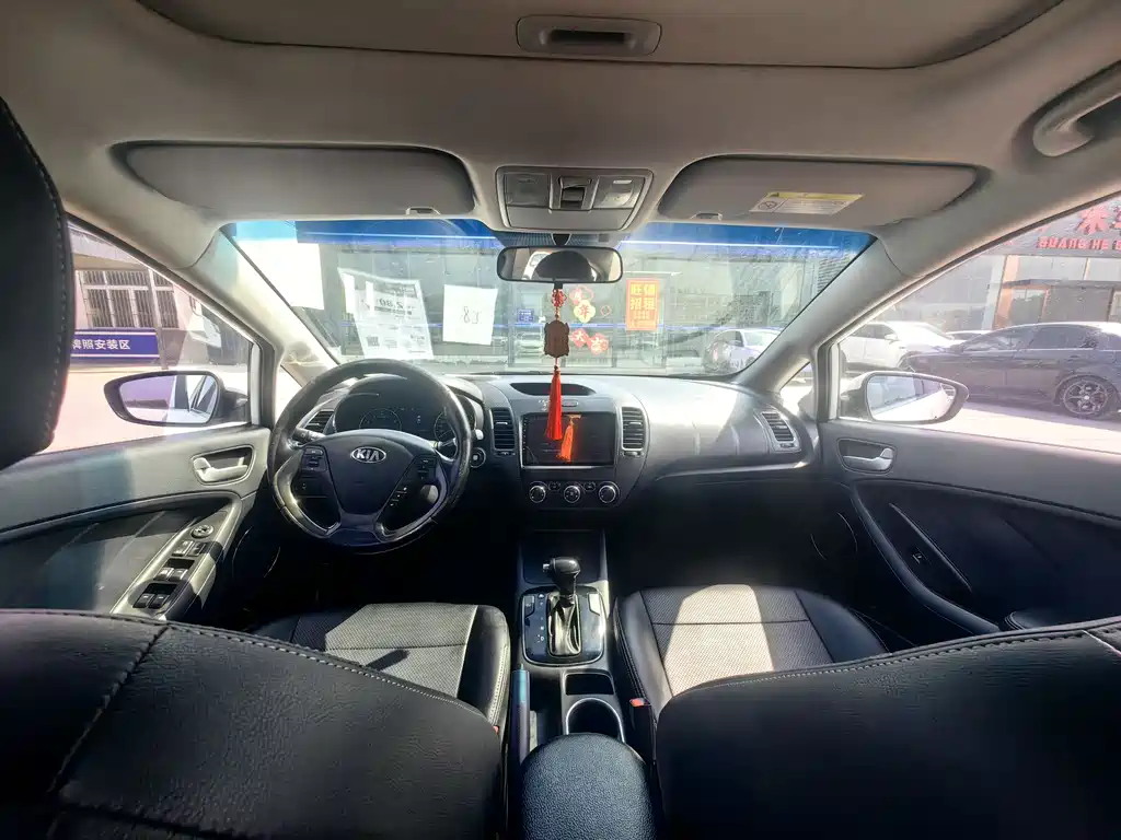 Kia K3 1.6 L Auto GLS