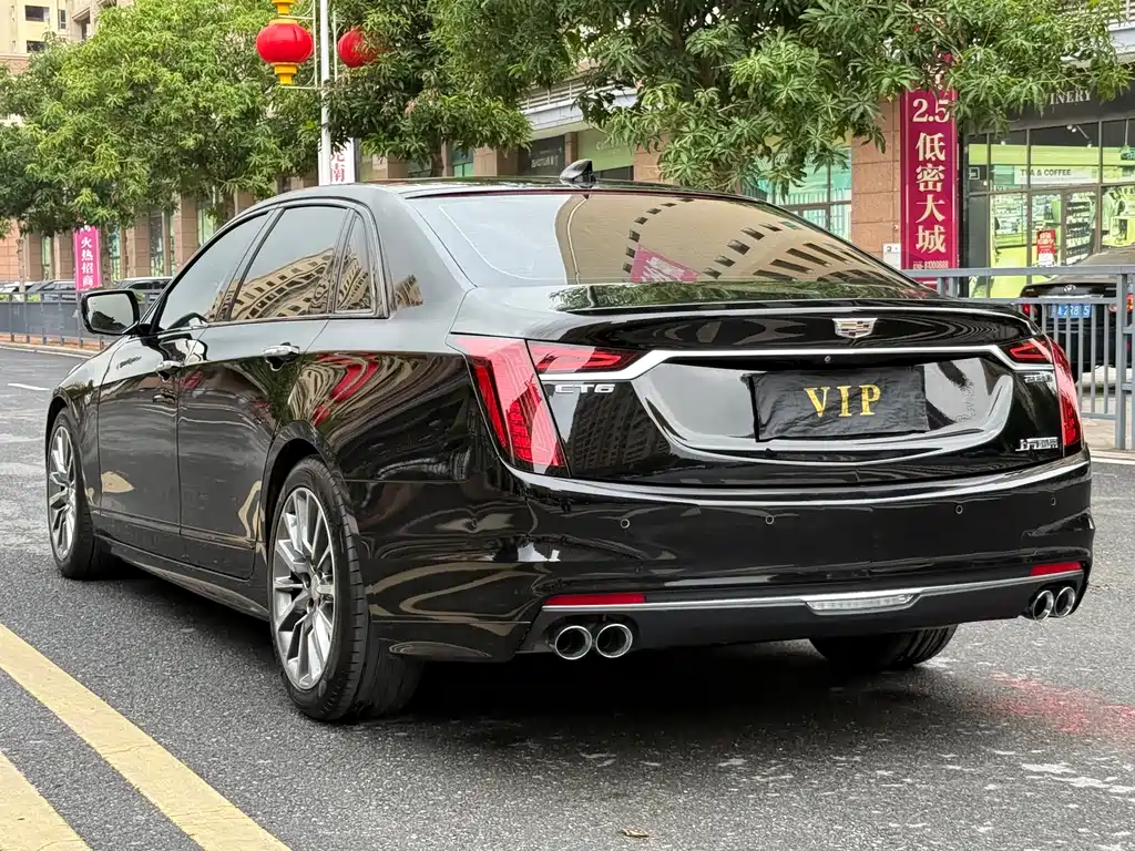 Cadillac CT6 28 T Leading Sport