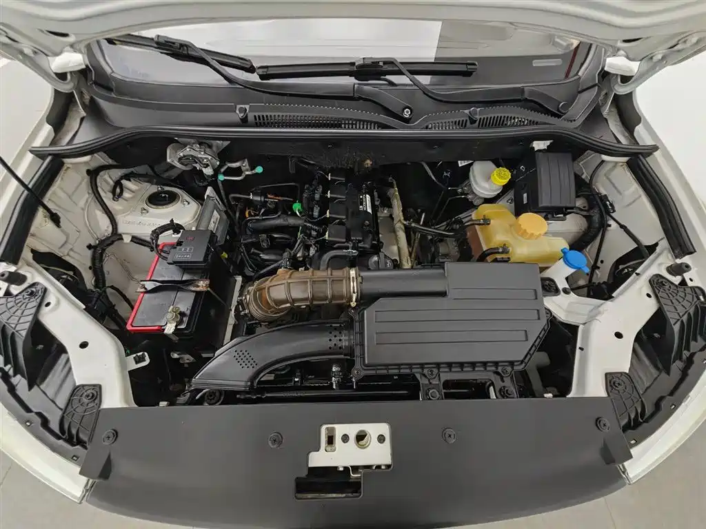Wuling Hongguang 1.5 L S Standard L2 B