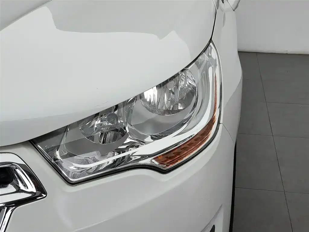Citroen C4 L 1.8 L Smart Drive Manual Power Enjoyment