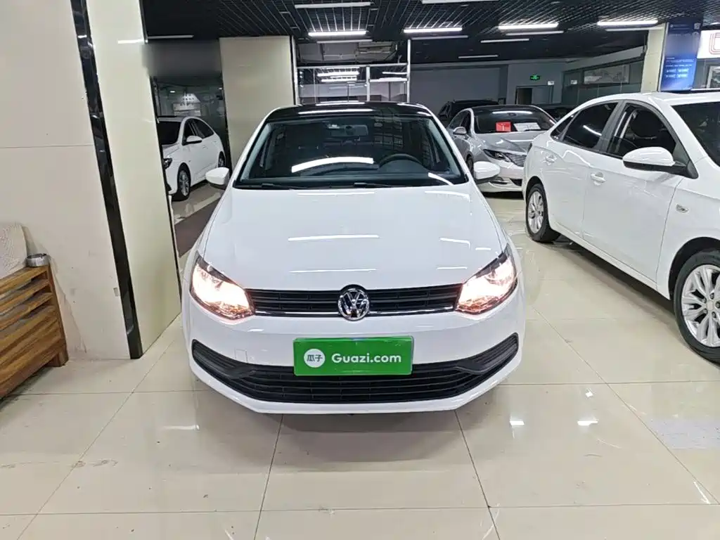 Polo 1.4 L Auto Style