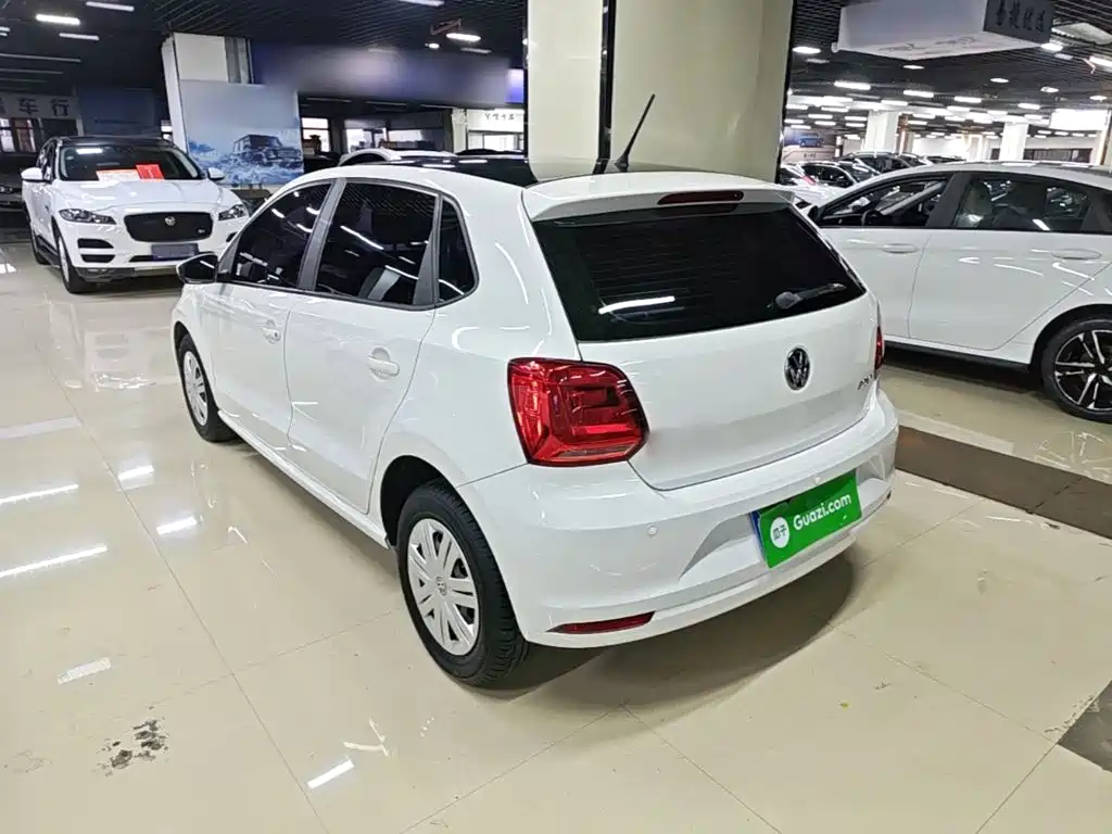 Polo 1.4 L Auto Style